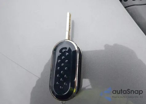 2012 Fiat 500 Pop z USA, uszkodzony, nr VIN 3C3CFFAR8CT223295